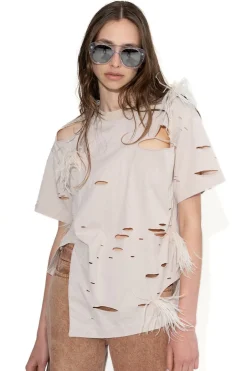 BEIGE DISTRESSED T-SHIRT WITH FEATHERS