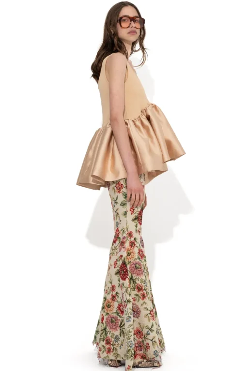 BEIGE SLEEVELESS PUFF HEM TOP