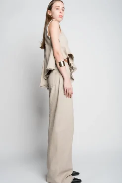 BEIGE WOVEN SLEEVELESS TOP WITH ASYMMETRIC HEM