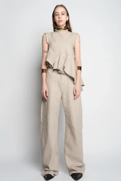 BEIGE WOVEN SLEEVELESS TOP WITH ASYMMETRIC HEM