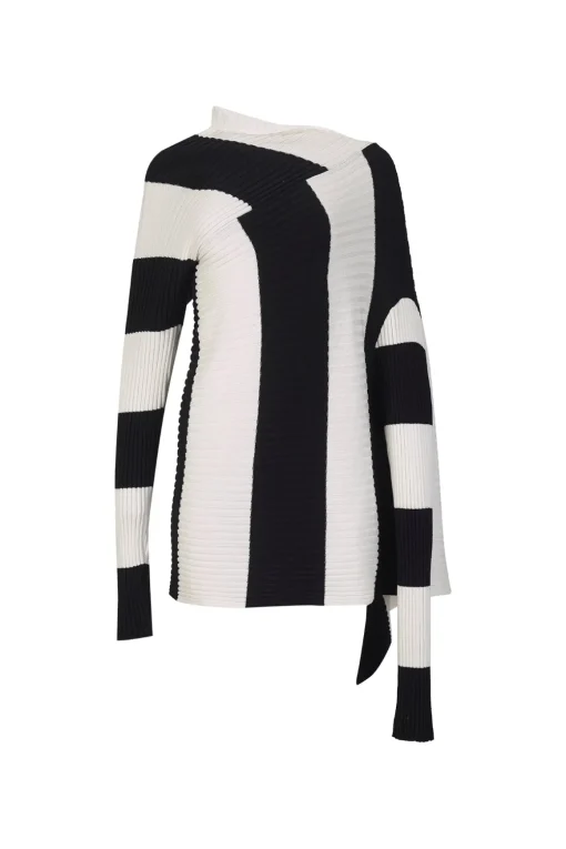 BLACK AND WHITE DRAPED JUMPER