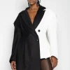 BLACK AND WHITE FITTED BLAZER