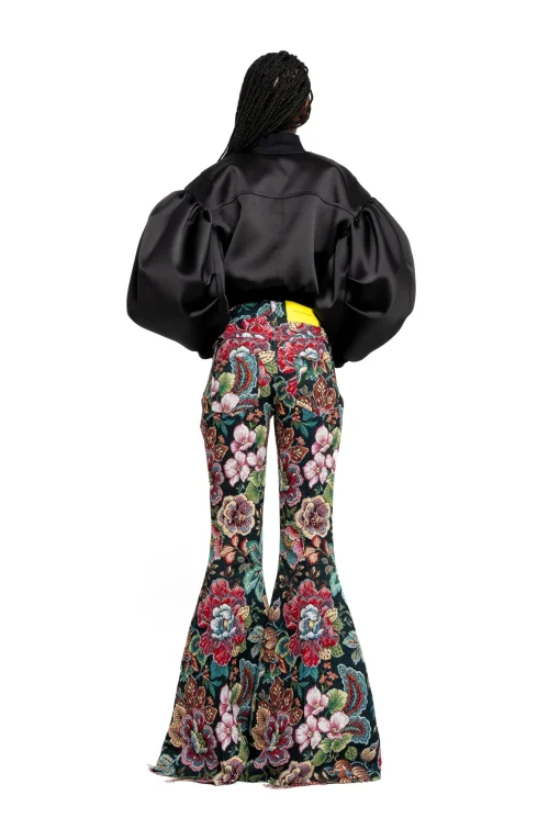 BLACK BOMBER JACKET WITH PUFF SLEEVES