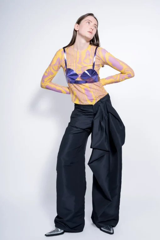 BLACK BOYFRIEND TROUSERS WITH BOW