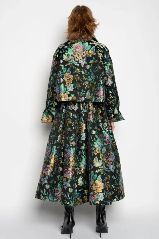 BLACK BROCADE CROPPED OVERSHIRT