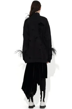 BLACK DISTRESSED TURTLENECK WITH FEATHERS