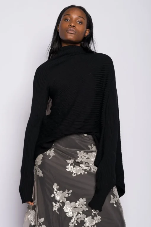 BLACK DRAPED JUMPER IN MERINO KNIT