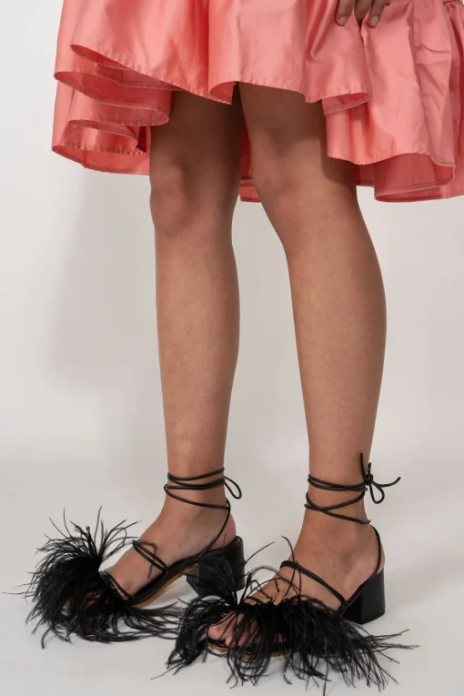 BLACK FEATHER STRAPPY SANDAL