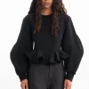 BLACK FRILL SWEATSHIRT