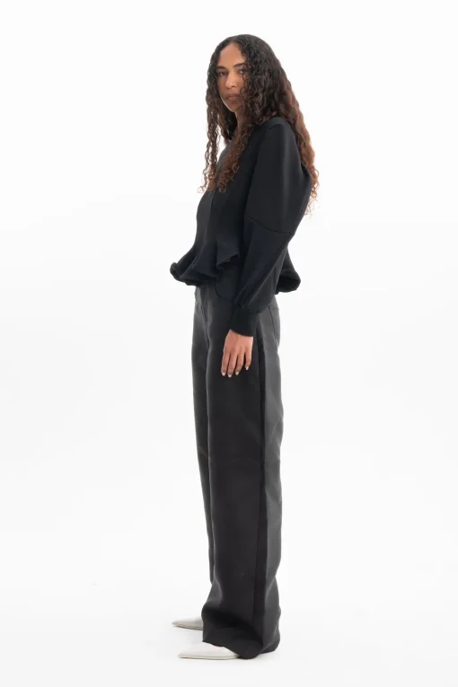 BLACK FRILL SWEATSHIRT
