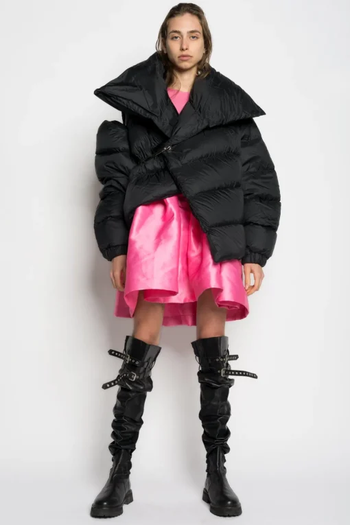 BLACK M'A PUFFER JACKET