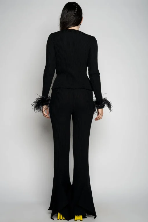 BLACK MERINO WOOL FITTED TOP WITH FEATHERS