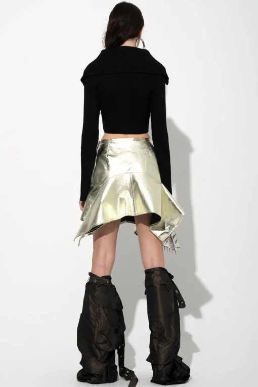 BLACK MERINO WOOL KNITTED CROPPED TOP WITH BIG COLLAR