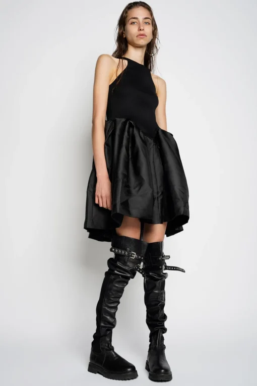 BLACK MINI DRESS WITH TANK TOP SCOOPED