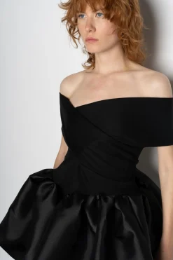 BLACK OFF SHOULDER TOP