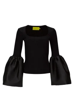 BLACK SCOOPED NECK PUFF SLEEVE TOP