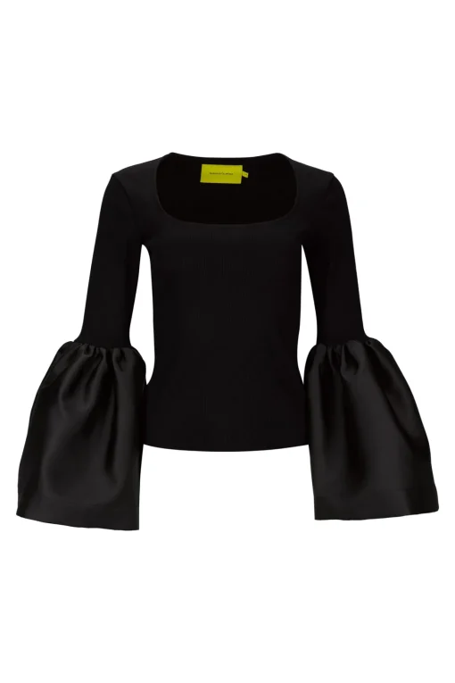 BLACK SCOOPED NECK PUFF SLEEVE TOP