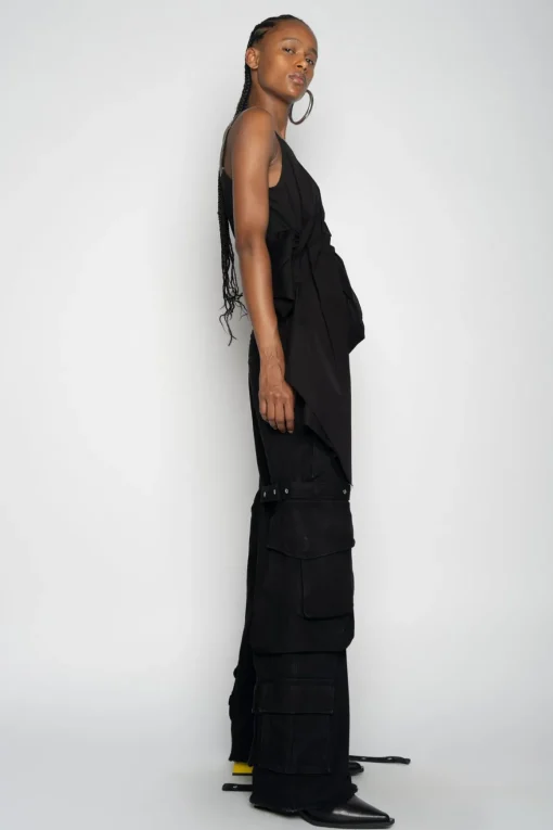 BLACK STRAP TOP WITH SIDE DRAPE