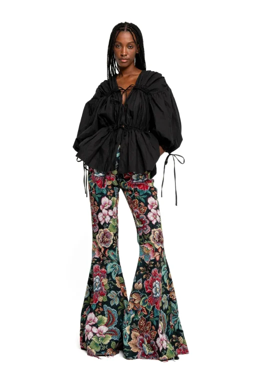 BLACK WRINKLED COTTON LACES RUCHED BLOUSE