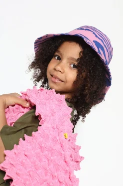 BLUE AND PINK BUCKET HAT