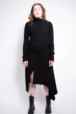 CLASSIC M'A DRAPED MERINO SKIRT IN BLACK