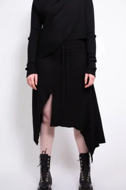 CLASSIC M'A DRAPED MERINO SKIRT IN BLACK