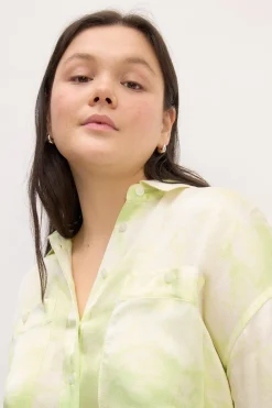 GREEN TIE-DYE SATIN SHIRT