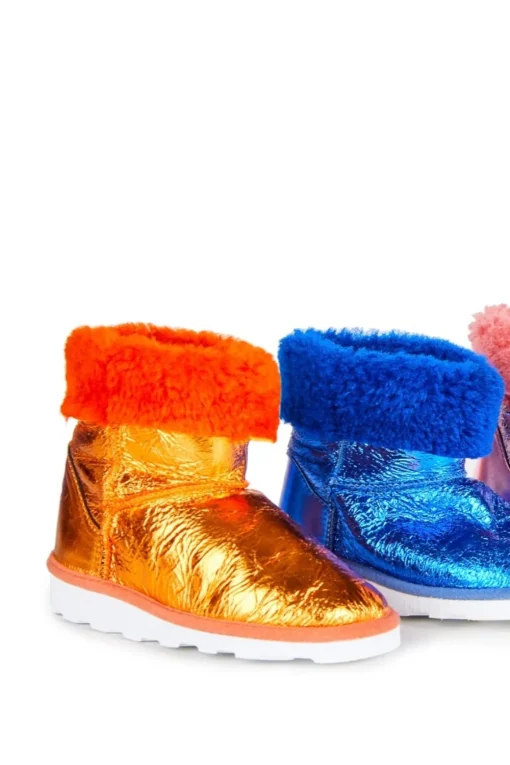 LEATHER BOOTS IN ORANGE