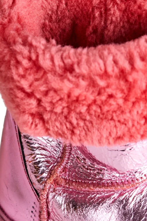 LEATHER BOOTS IN PINK