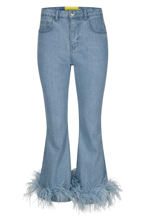 LIGHT BLUE FEATHER HEM CAPRI JEANS
