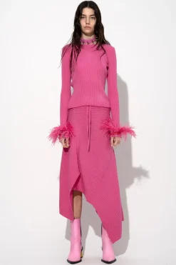 PINK MERINO WOOL FITTED TOP WITH FEATHERS