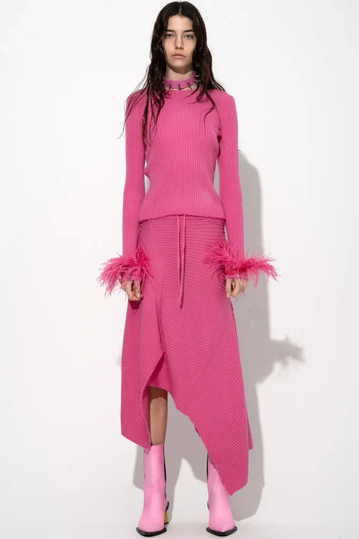 PINK MERINO WOOL FITTED TOP WITH FEATHERS