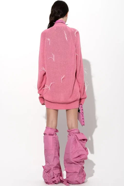 PINK OVERSIZED CARDIGAN WITH FEATHERS PULLS