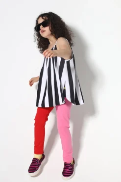 RED AND PINK LEGGINGS