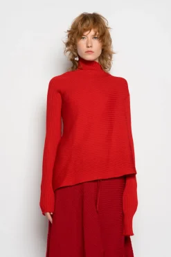 RED DRAPED JUMPER IN MERINO KNIT