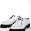 WHITE BROGUE W/ BLANKET STITCH