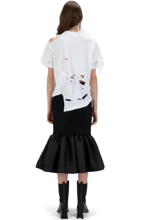 WHITE DISTRESSED T-SHIRT WITH FEATHERS