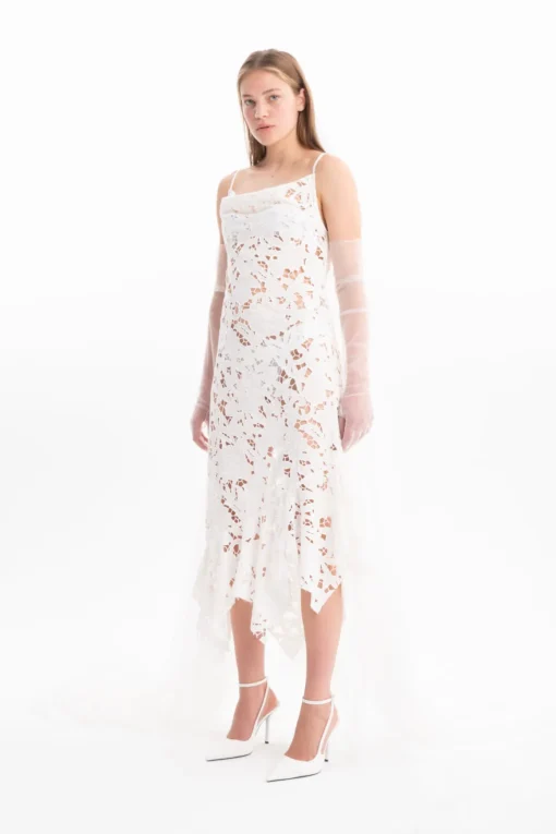 WHITE EMBROIDERED STRAP DRESS WITH PEPLUM
