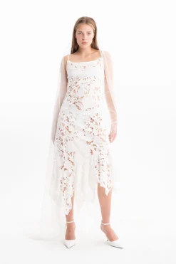 WHITE EMBROIDERED STRAP DRESS WITH PEPLUM