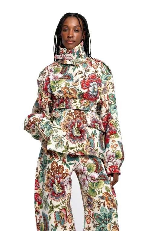 WHITE FLORAL BROCADE CROPPED TRENCH COAT STYLE JACKET