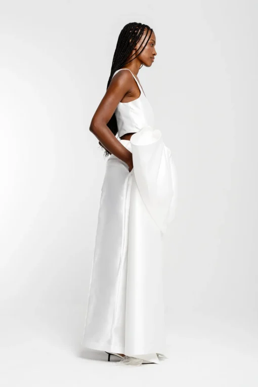 WHITE FRONT BOW TOP