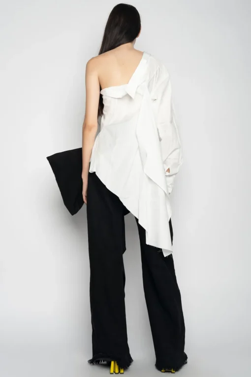 WHITE ONE SHOULDER DRAPED SHIRT