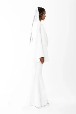 WHITE OVERSIZED BLAZER