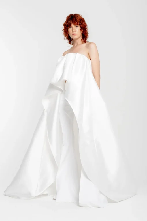 WHITE PLEATED STRAPLESS TRAIN TOP