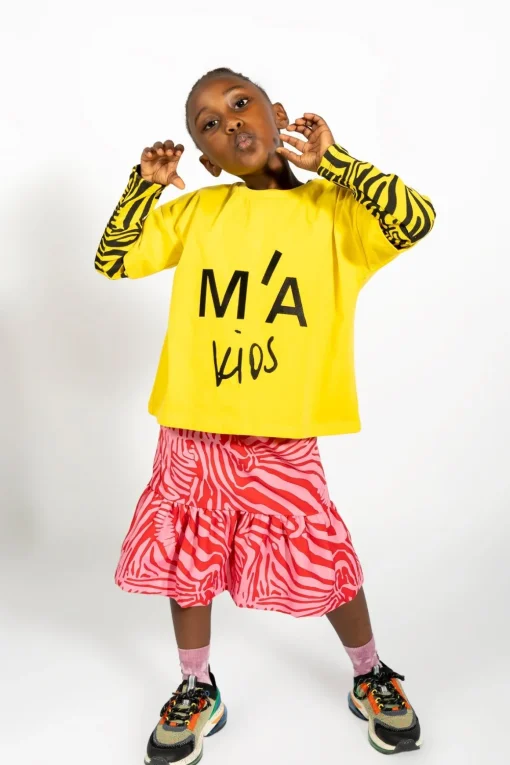 YELLOW EMBROIDERED T-SHIRT