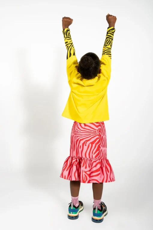 YELLOW EMBROIDERED T-SHIRT