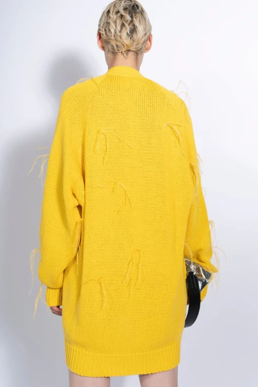 YELLOW OVERSIZED CARDIGAN WITH FEATHERS PULLS